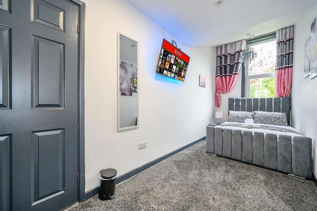 -F5Gh- For Relaxed & Cosy Stay, Free Parking, Wifi Leeds  Eksteriør billede