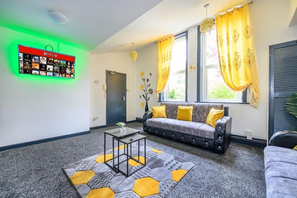 -F5Gh- For Relaxed & Cosy Stay, Free Parking, Wifi Leeds  Eksteriør billede